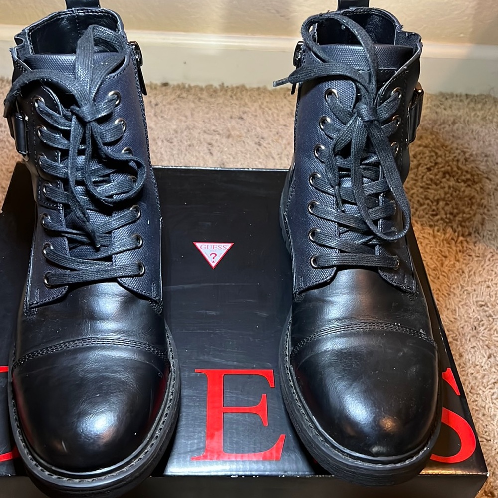 New mens Guess boots size 8.5 brown